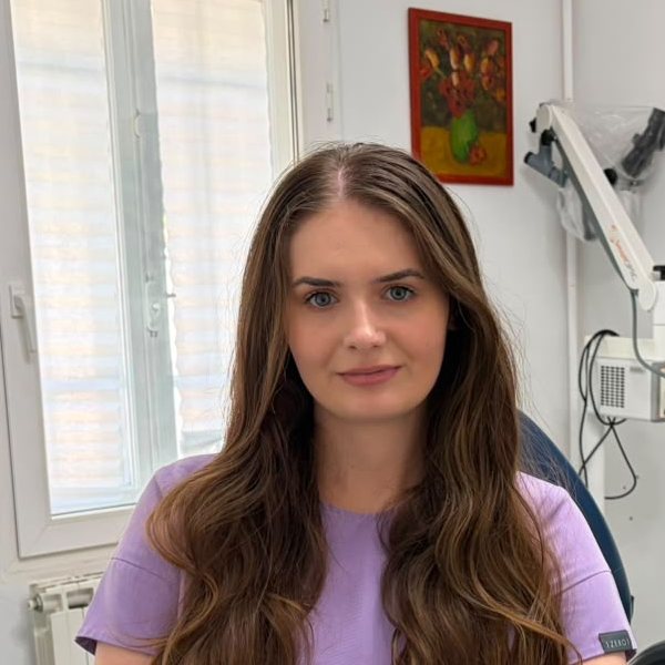 DR. UNGUREANU LAVINIA